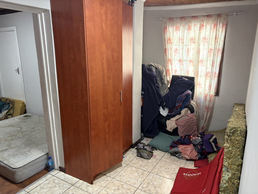 6 Bedroom Property for Sale in Table View Western Cape
